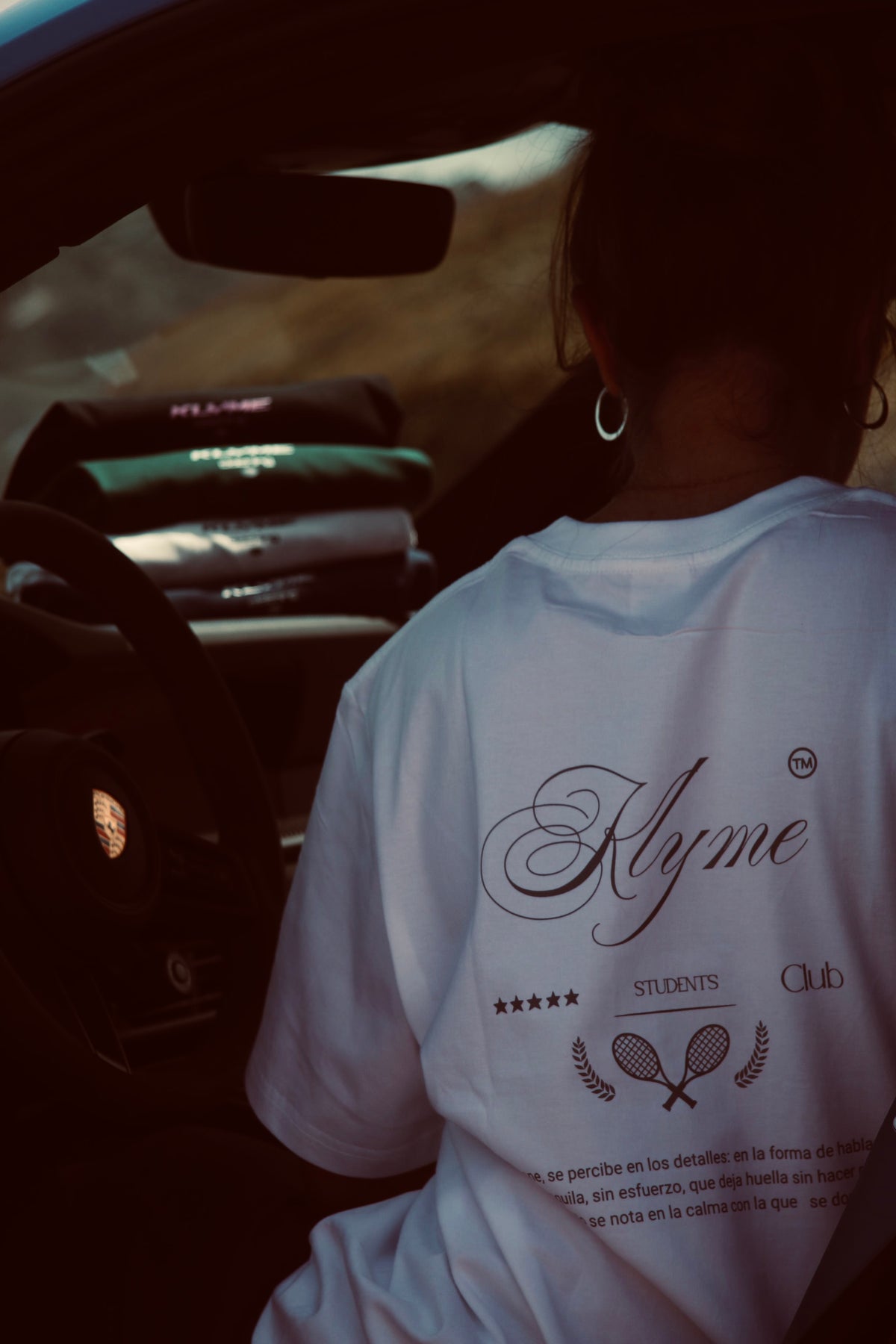 Tennis tee